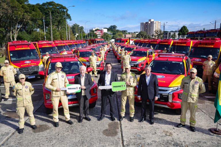 Corpo de Bombeiros recebe novos equipamentos e veículos