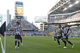 Botafogo vence o Seattle Sounders e larga bem no Mundial