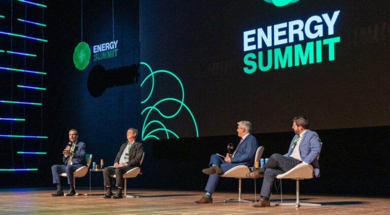 Itaipu apresenta ações em inovação e energia limpa durante o Energy Summit
