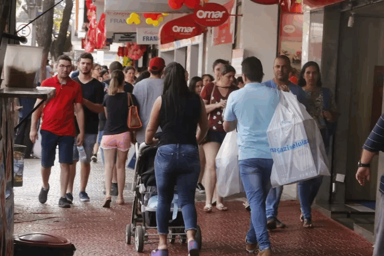 Maringá lidera otimismo no comércio paranaense