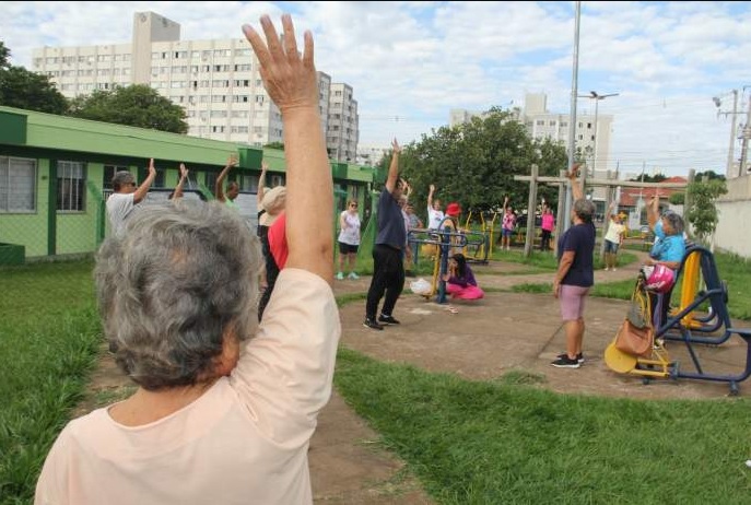 Maringá é a terceira melhor cidade do Paraná para envelhecer