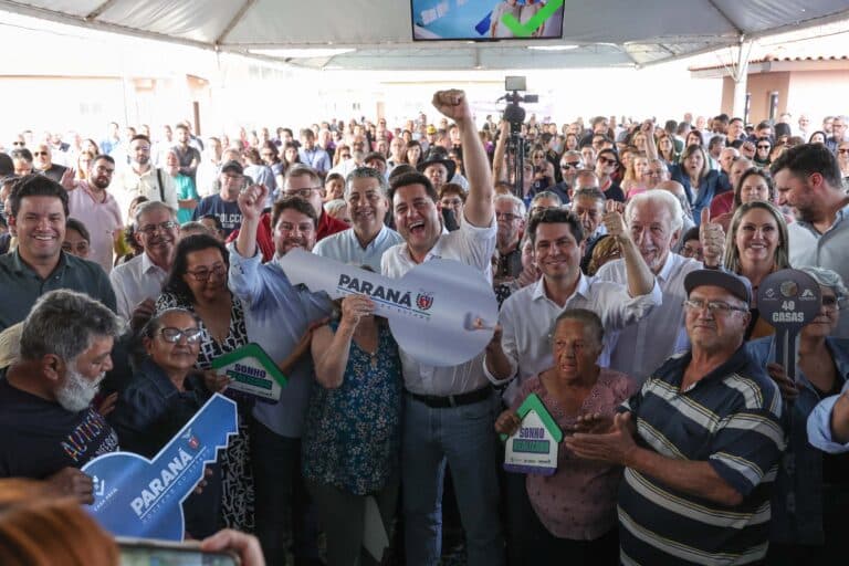 Paraná investe R$ 225 milhões em habitação no 1º semestre