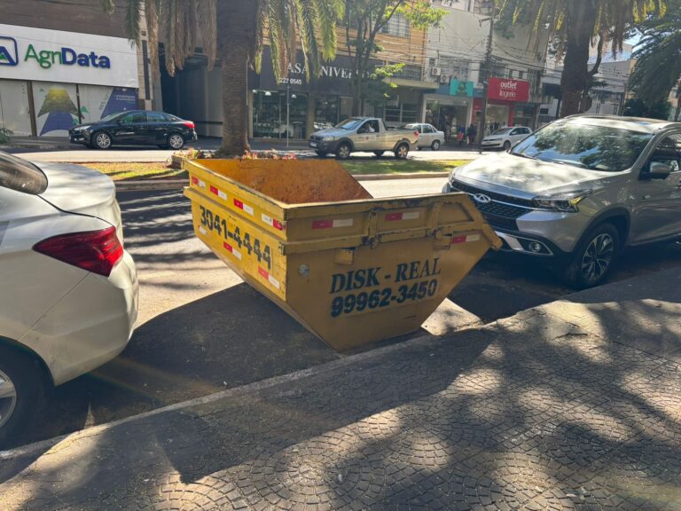 Contêineres prejudicam trânsito da Cidade