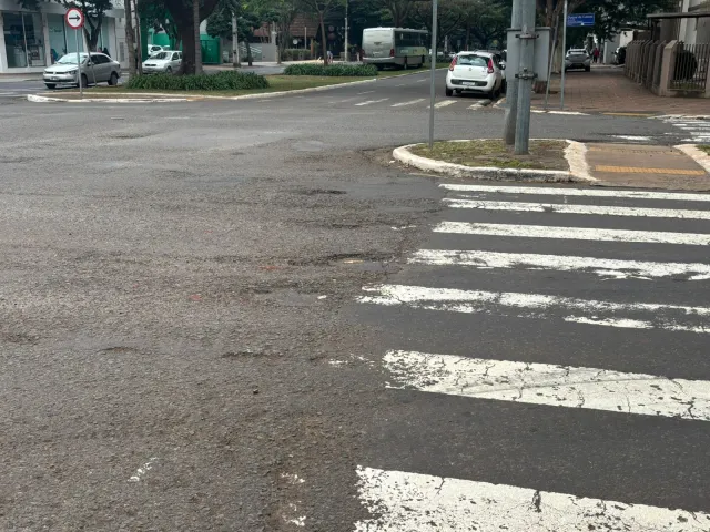 Novo recapeamento da Avenida Tiradentes poderá custar R$ 860 mil